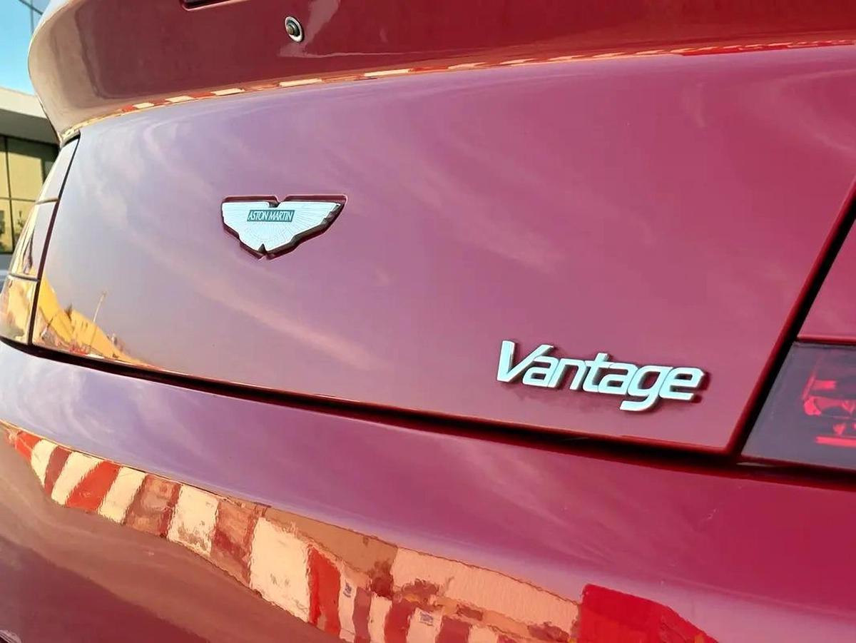 ASTON MARTIN VANTAGE | 4.7L V8 | 2009 | GCC SPECS-3-3