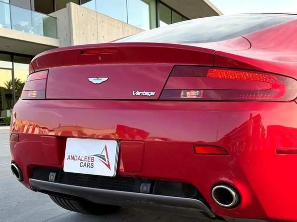 ASTON MARTIN VANTAGE | 4.7L V8 | 2009 | GCC SPECS