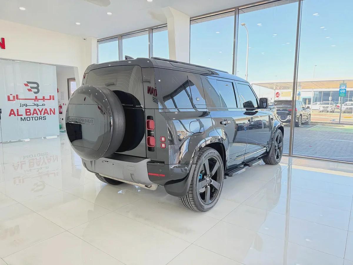 لاند روفر ديفندر HSE خليجي الطاير 2024 Land Rover Defender 110 HSE (P400) - GCC Specs - Brand New-2-2