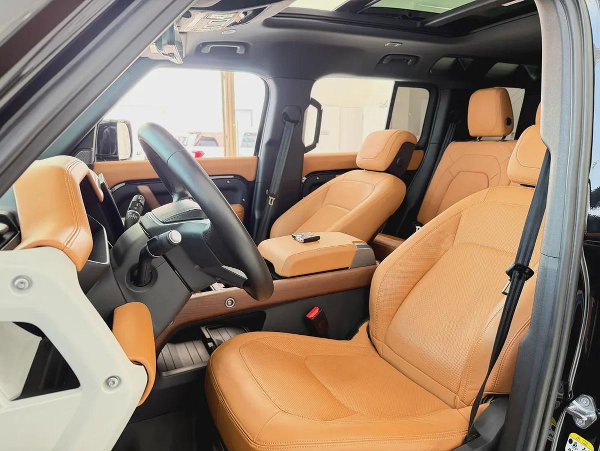 لاند روفر ديفندر HSE خليجي الطاير 2024 Land Rover Defender 110 HSE (P400) - GCC Specs - Brand New-8-8
