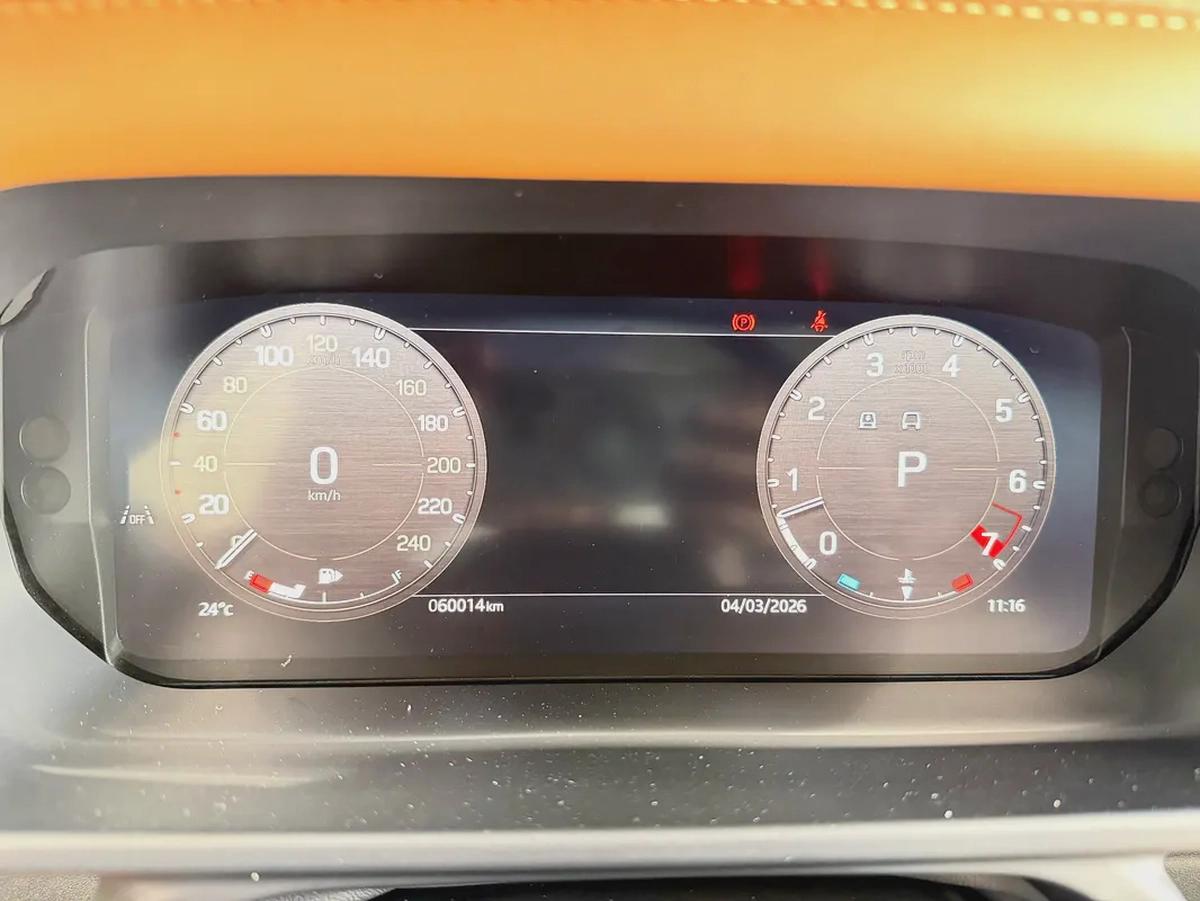 لاند روفر ديفندر HSE خليجي الطاير 2024 Land Rover Defender 110 HSE (P400) - GCC Specs - Brand New-12-12