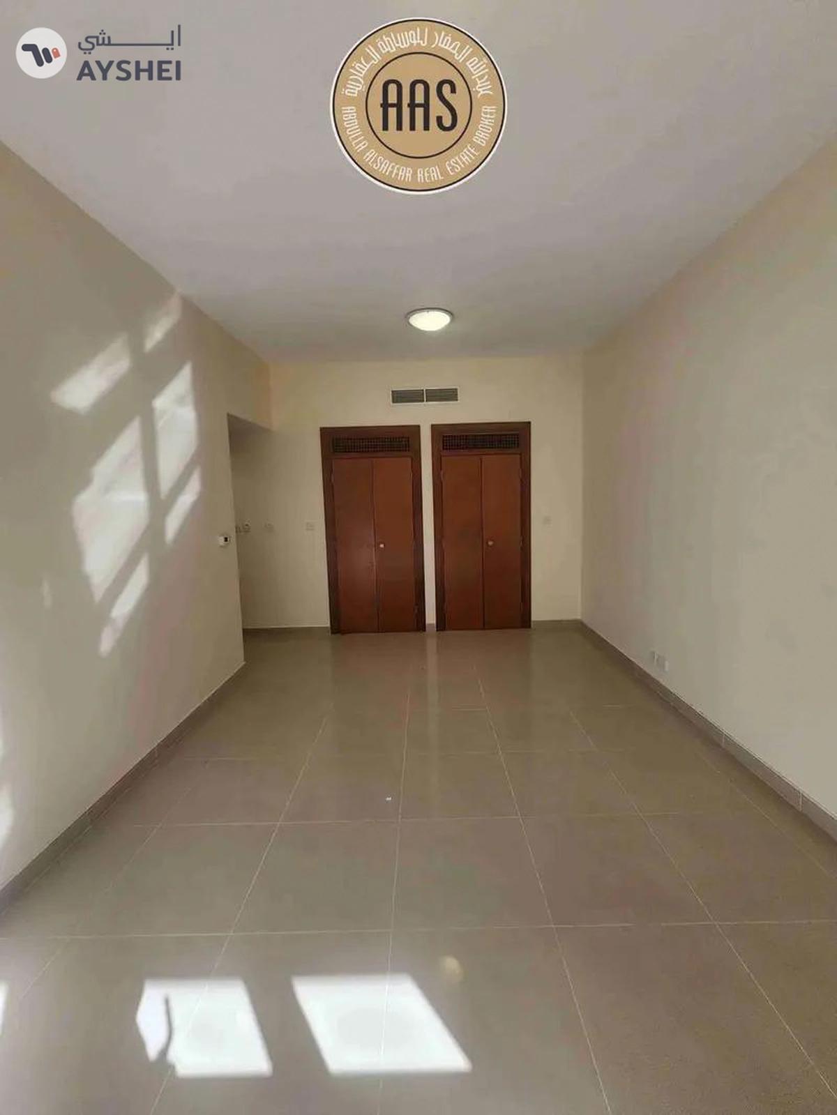 Spacious and luxurious 4bhk with maids room in mankhool near sharaf dg metro station-23-23