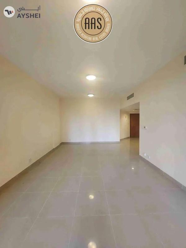 Spacious and luxurious 4bhk with maids room in mankhool near sharaf dg metro station
