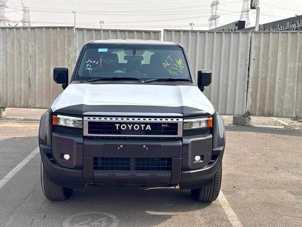 2025 PRADO RIGHT HAND DRIVE AR-TX 2.8L DIESEL 0KM