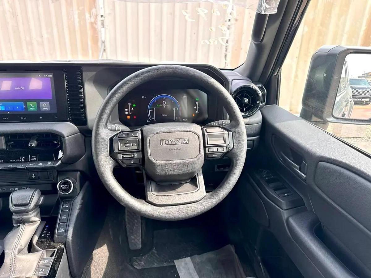 2025 PRADO RIGHT HAND DRIVE AR-TX 2.8L DIESEL 0KM-3-3