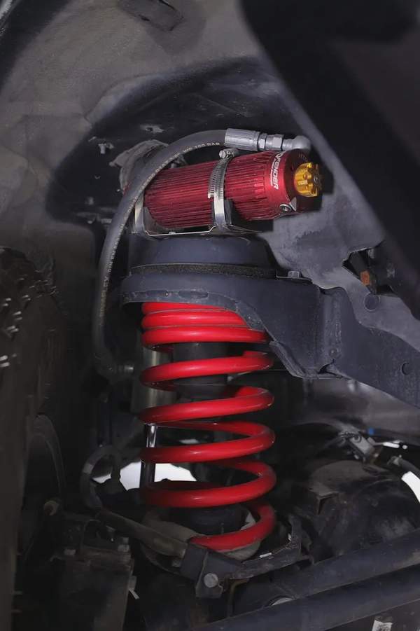 NISSAN SUPER SAFARI UPGRADED TURBO + PRO-FENDER SHOCKS