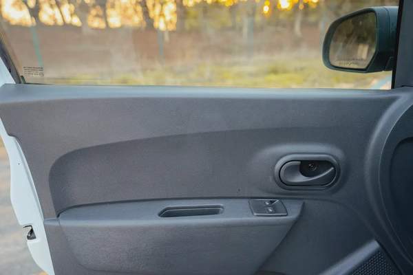 Renault Dokker Delivery Van | GCC Specs | Ref#R32405