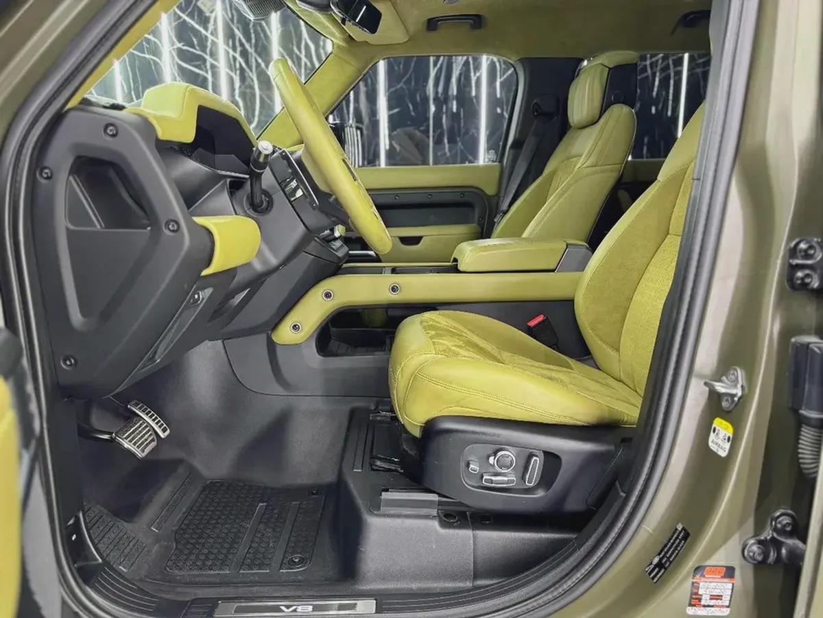 Land Rover Defender 110 2022 European specs for 419,000.00 AED-11-11