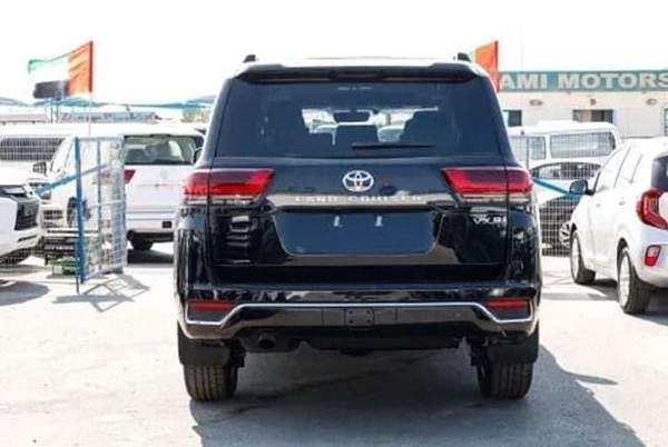Toyota Land Cruiser VXR 3.3L TT