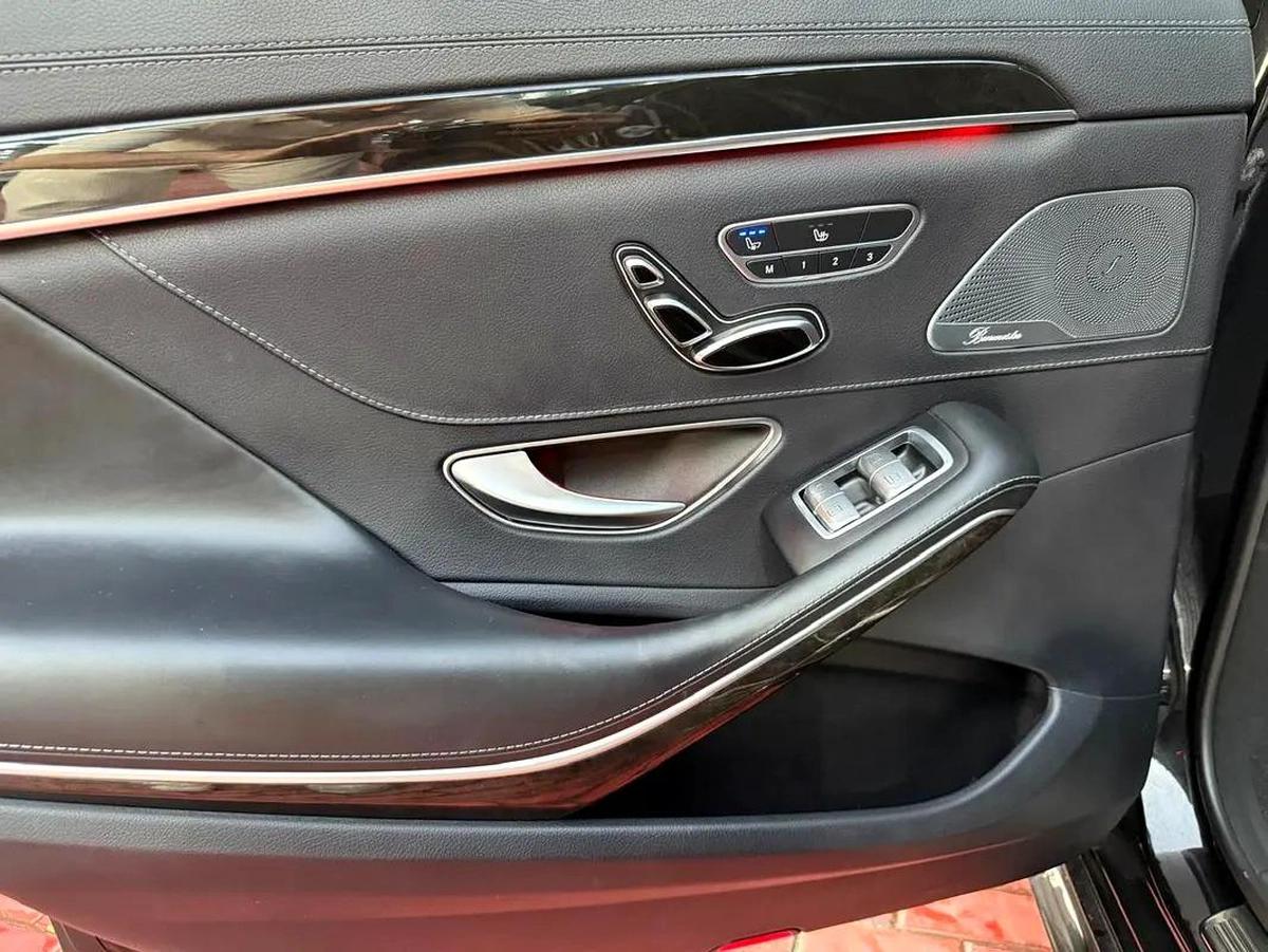 Mercedes-Benz S-Class S 550 2017 - Japanese Specs - GCC Car-4-4
