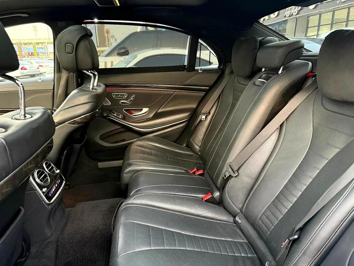 Mercedes-Benz S-Class S 550 2017 - Japanese Specs - GCC Car-15-15