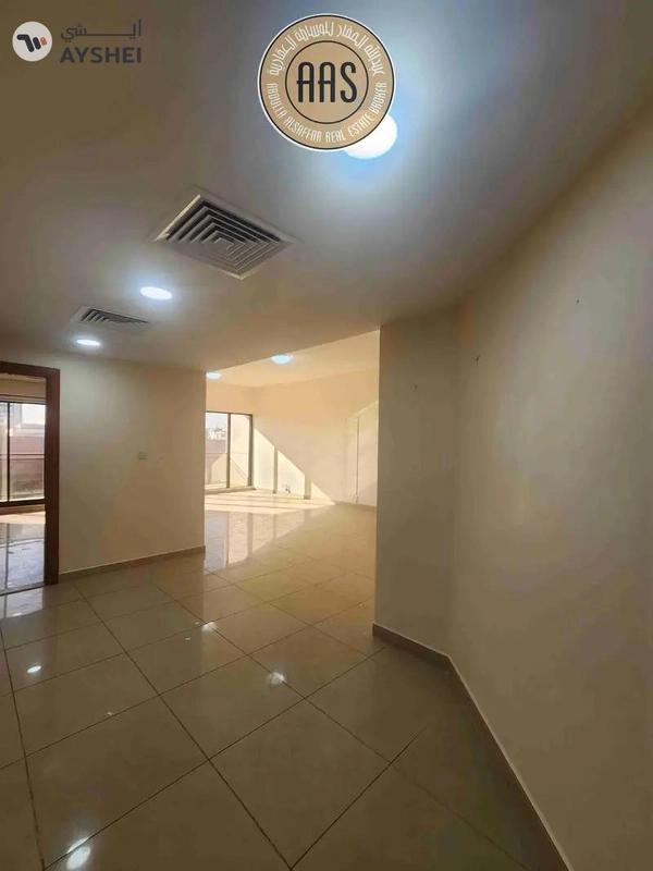 Spacious and luxurious 3bhk with a closed kitchen in mankhool near sharaf dg metro station