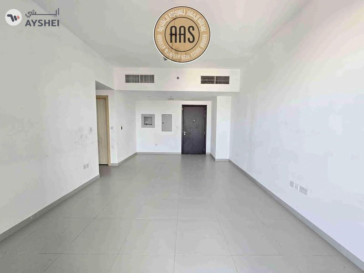 Luxurious 2BR + 3 Bath Ready to Move All Amenities Prime Location-3-3