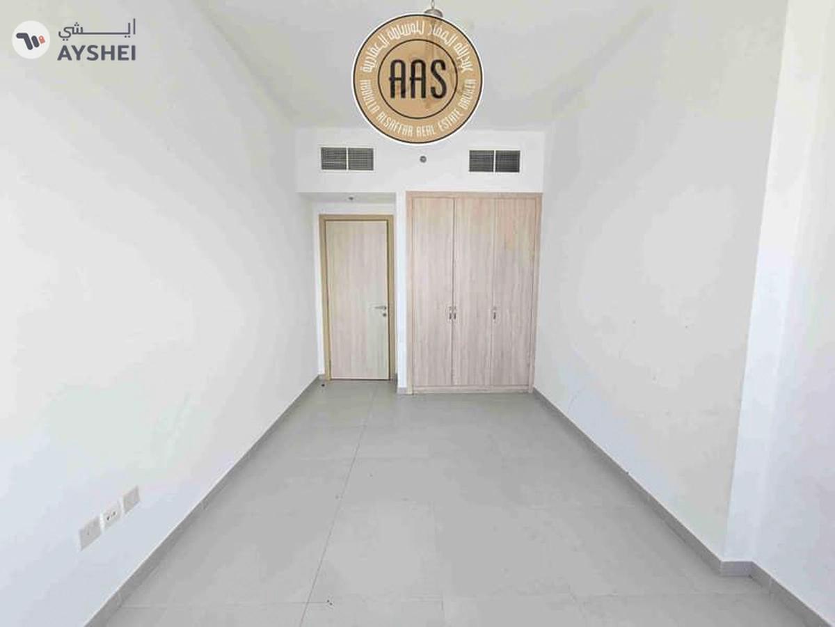 Luxurious 2BR + 3 Bath Ready to Move All Amenities Prime Location-5-5