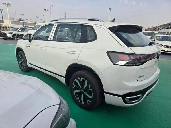 Volkswagen Tayron 1.4L HYBRID GTE FULL OPTIONS 2024