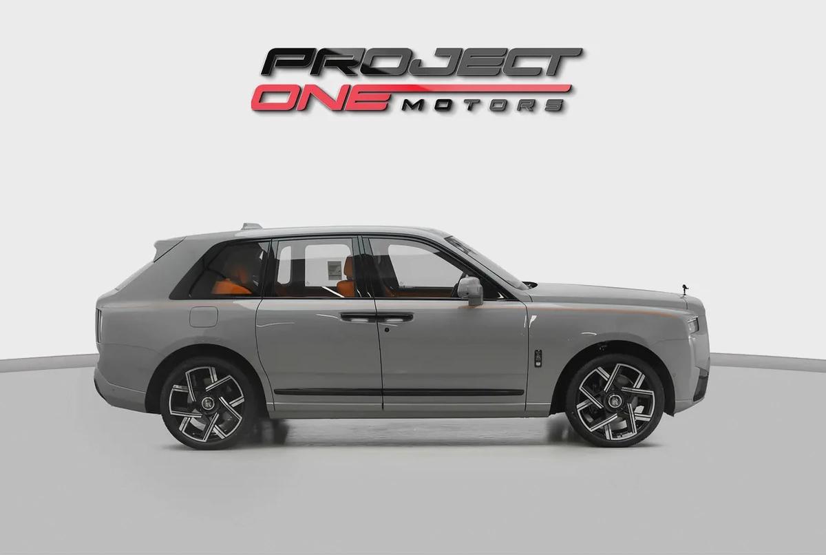 2026 ROLLS ROYCE CULLINAN BLACK BADGE WITH WARRANTY AND SERVICE CONTRACT-3-3