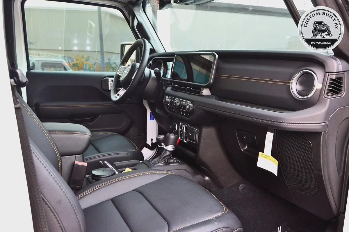 3 YRS DEALER WTY AND SP | USED 2024 JEEP WRANGLER 4DR SAHARA WHITE | ORZ CUSTOM BUILT | BANK FINANCE-17-17