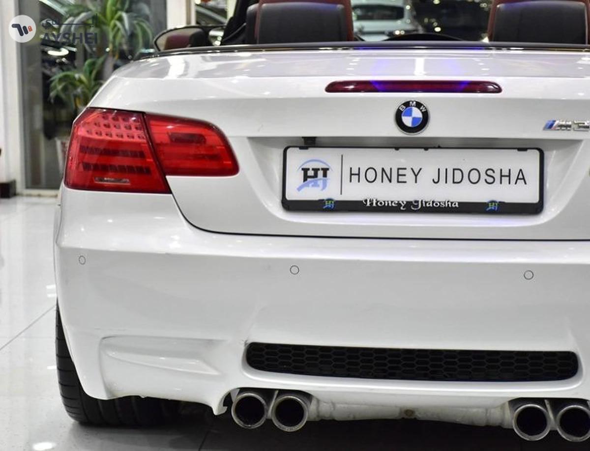 BMW M3 Convertible ( 2011 Model ) in White Color GCC Specs-13-13