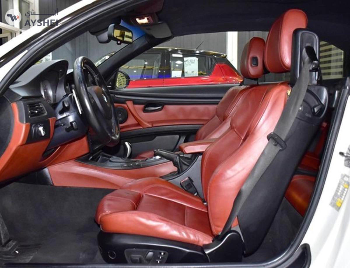 BMW M3 Convertible ( 2011 Model ) in White Color GCC Specs-7-7