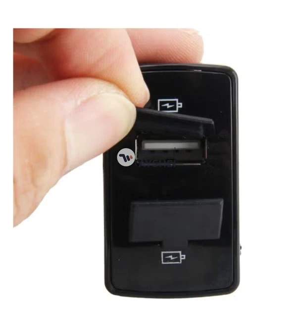 YCL Dual Port USB Car Charger Black