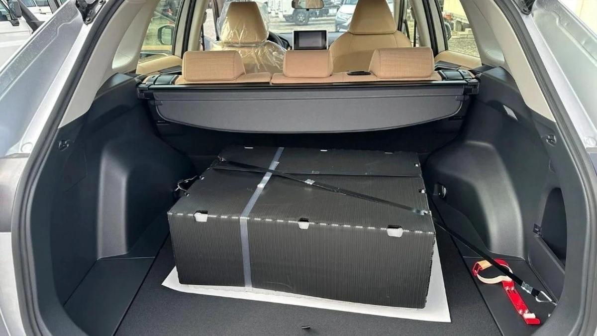 Toyota RAV4 2.0L 2WD AT LE-14-14