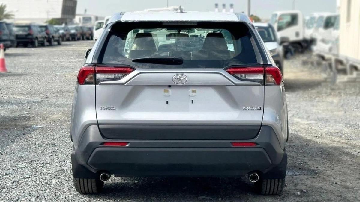 Toyota RAV4 2.0L 2WD AT LE-11-11