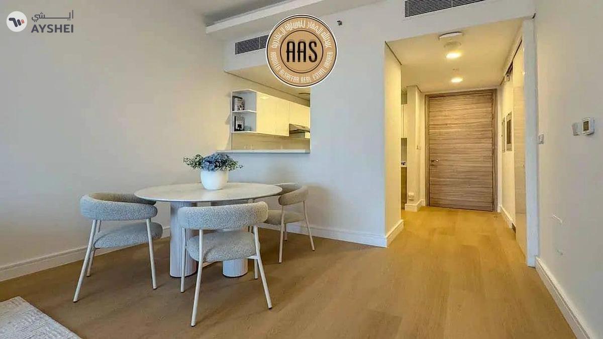 Luxurious 1BHK with Massive Balcony | Burj Khalifa View | Ready to Move In | SOL Bay, Business Bay-3-3