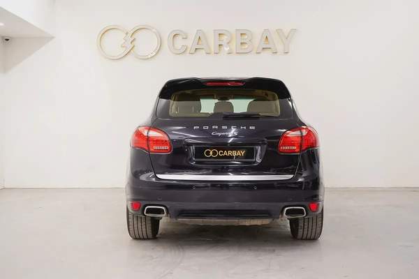 AED 1136 PM | PORSCHE CAYENNE S 2012 | LOW KMS | WELL MAINTAINED | 1 YEAR WARRANTY | GCC