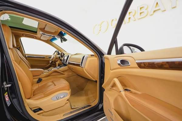 AED 1136 PM | PORSCHE CAYENNE S 2012 | LOW KMS | WELL MAINTAINED | 1 YEAR WARRANTY | GCC