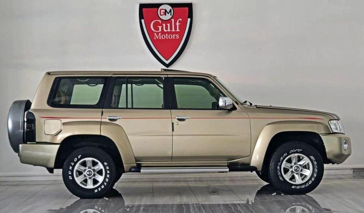 Nissan Patrol Safari *SPECIAL PRICE* GCC - NISSAN PATROL SAFARI TURBO DTX 42 V6 4.8L-6CYL - EXCELLENT CONDITION - 600 HP-1-1