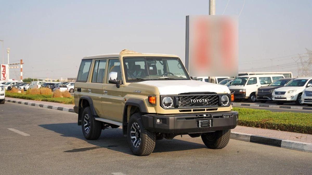 Toyota Land Cruiser 70-0-0