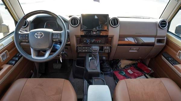 Toyota Land Cruiser 70