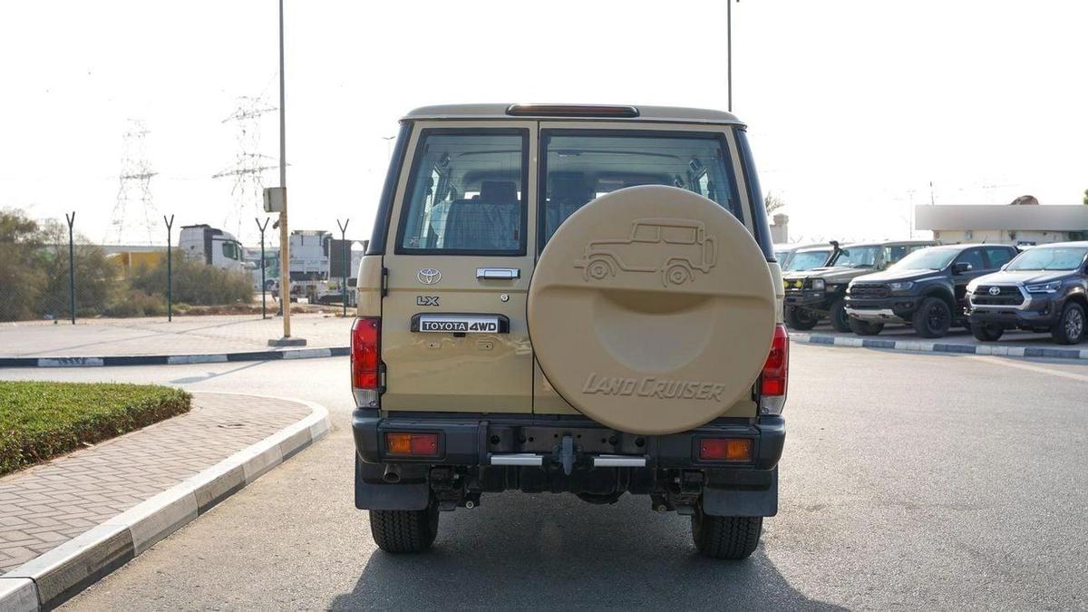 Toyota Land Cruiser 70-15-15