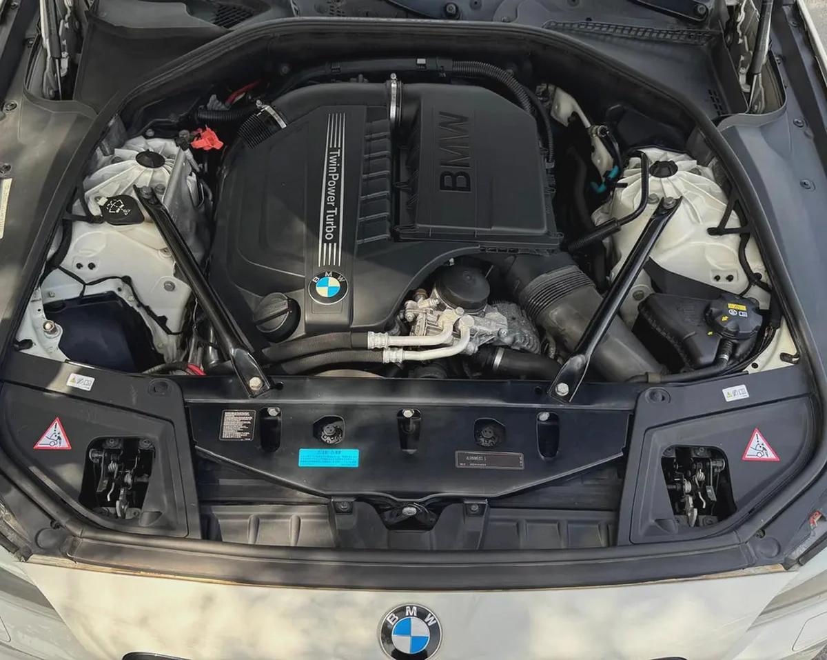 BMW 5-Series 535i 2012 - Japanese Specs - With M-Kit Clean Title - Fresh Import-7-7