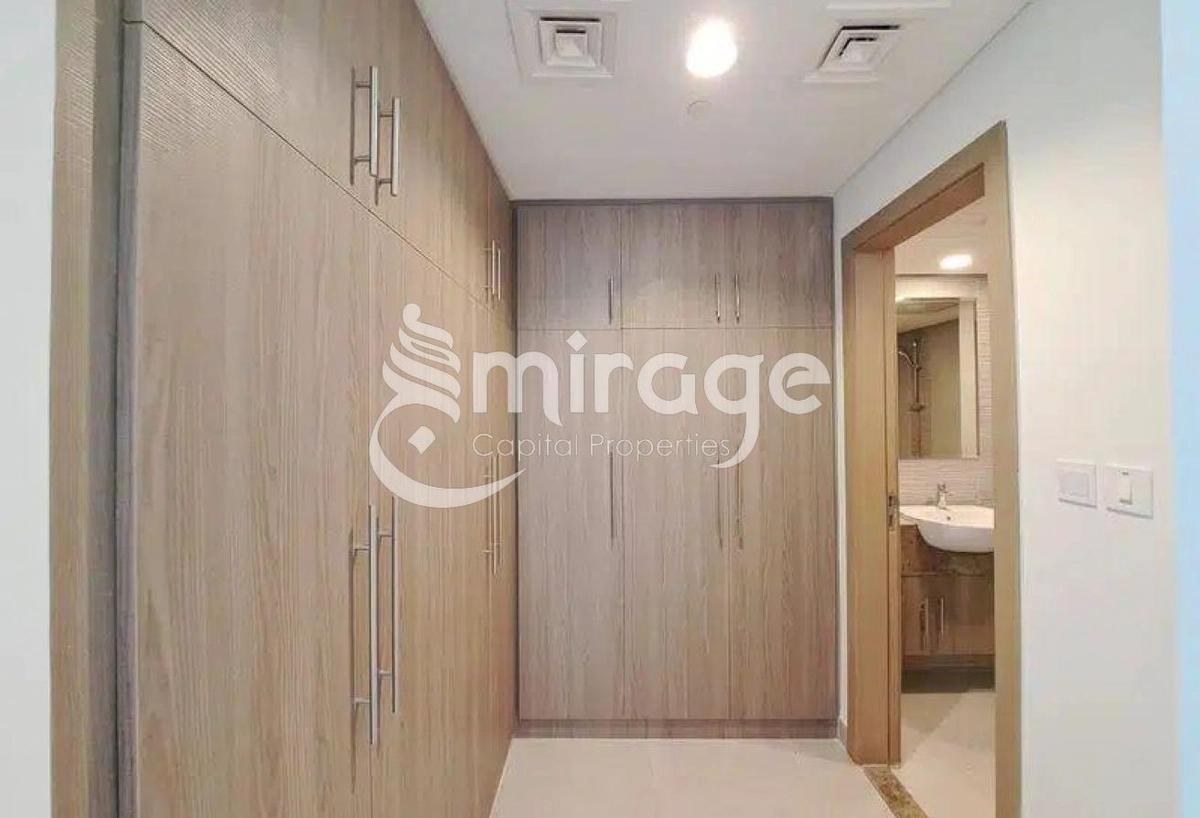 Stunning 1BHK | Prime Location | Great Community-9-9