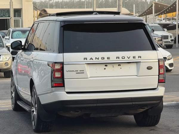 رينچ روڤر فوچ SUPERCHARGED موديل 2014 خليجى بانوراما فل اوبشم صبغ الوكاله