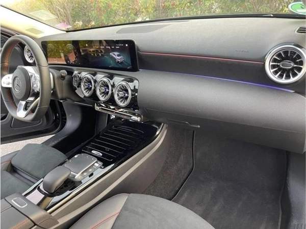 Mercedes Benz A200 Warranty 3y