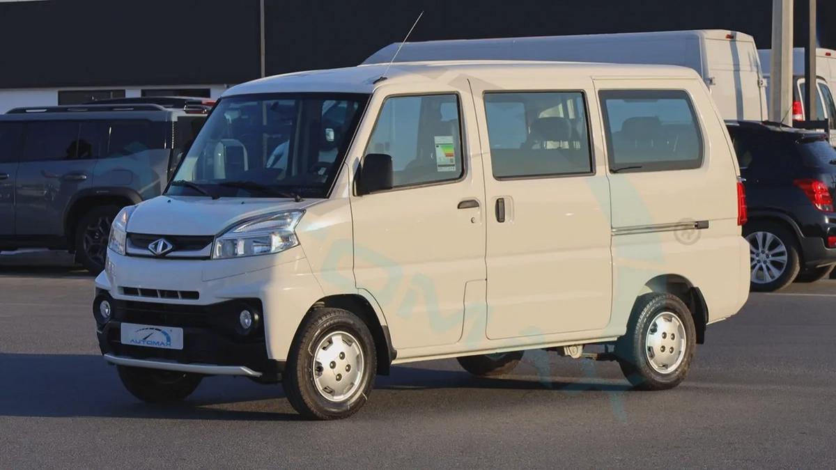 2025 CMC Veryca Window Van 1.5L RWD GCC 0Km With 3 Years Or 100,000 Km Warranty-1-1