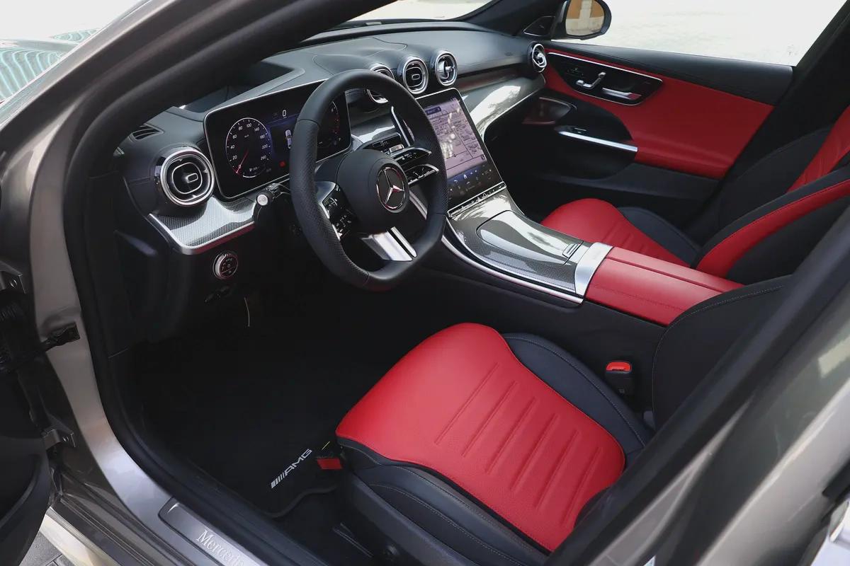 Mercedes C200 -Premium Plus 2024-12,000KM-GCC SPECS-UNDER WARRANTY-SERVICE CONTRACT-11-11