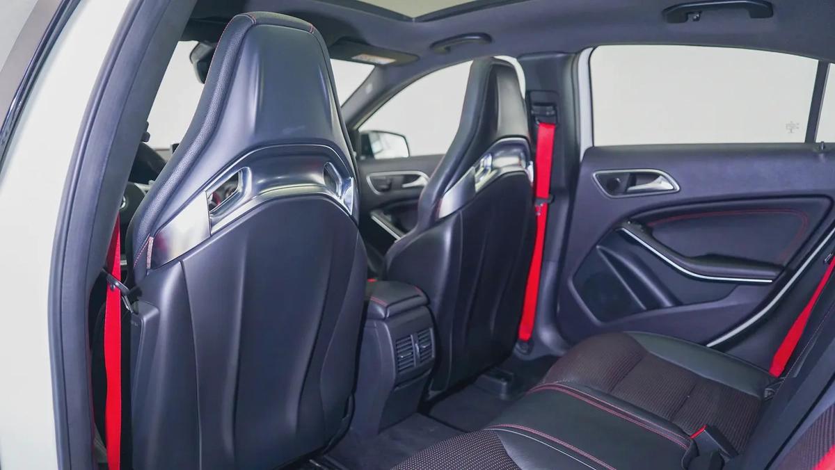Special Offer | Collector’s Example, Low KM | A 45 AMG Edition 1-4-4