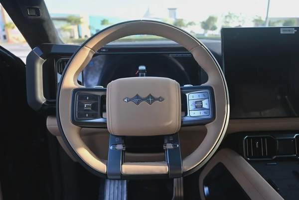 BEST DEALS - 3,840 AED - BYD LEOPERD 8 2025- FLAGSHIP EDITION - HYBRID 2.0TC 4WD