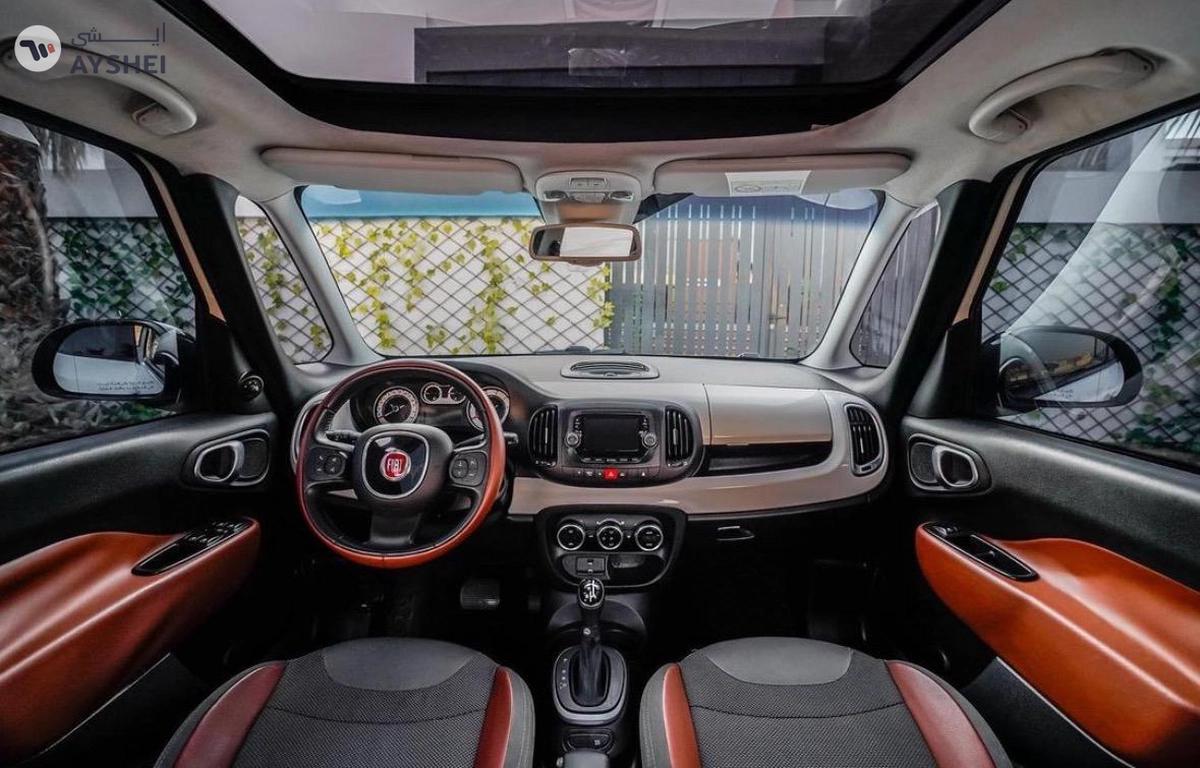 Fiat 500L-2-2