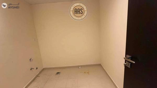 luxury 3bhk in prime location sheikh zayed road rent 235k