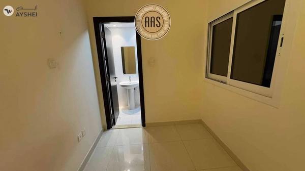 luxury 3bhk in prime location sheikh zayed road rent 235k