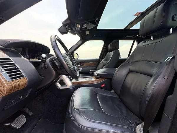 AED 2,300 P.M | 0% DOWN PAYMENT | RANGE ROVER HSE | 3.0SC V6 | 2019 | GCC SPECS | SVR KIT