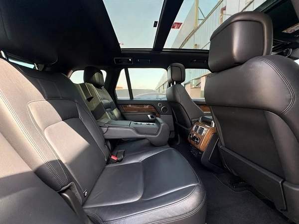 AED 2,300 P.M | 0% DOWN PAYMENT | RANGE ROVER HSE | 3.0SC V6 | 2019 | GCC SPECS | SVR KIT