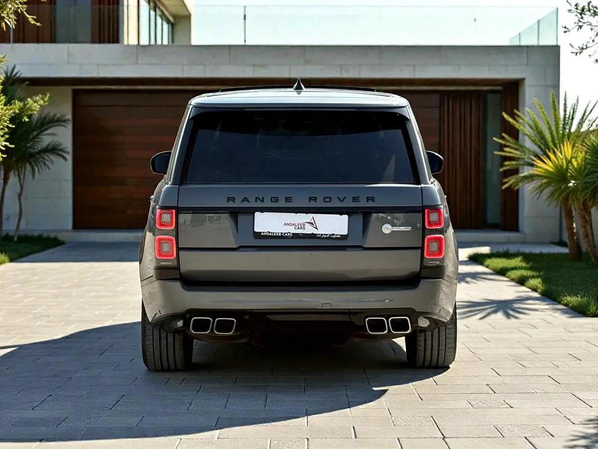 AED 2,300 P.M | 0% DOWN PAYMENT | RANGE ROVER HSE | 3.0SC V6 | 2019 | GCC SPECS | SVR KIT-19-19