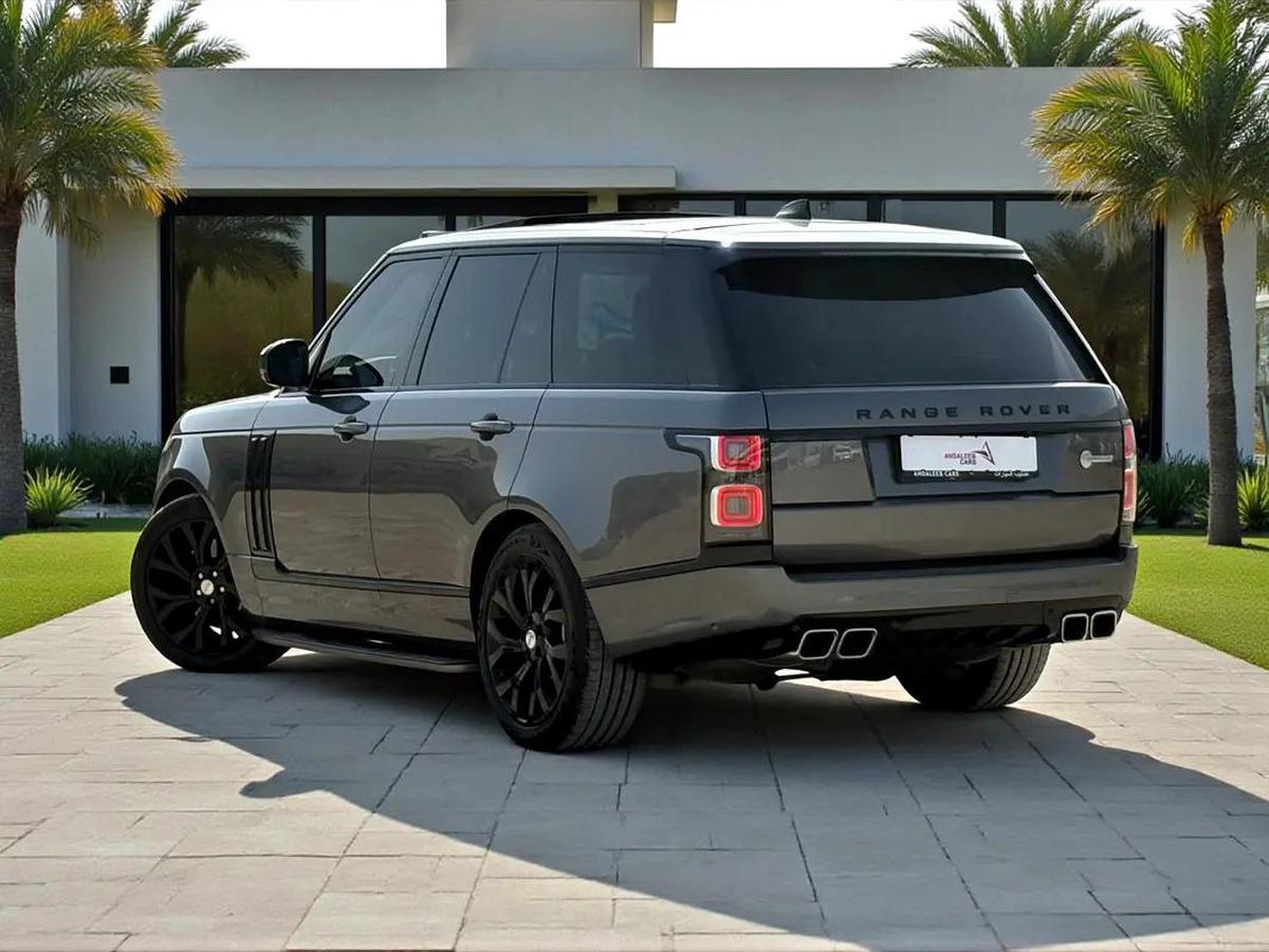 AED 2,300 P.M | 0% DOWN PAYMENT | RANGE ROVER HSE | 3.0SC V6 | 2019 | GCC SPECS | SVR KIT-4-4