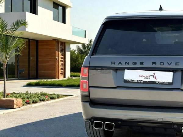 AED 2,300 P.M | 0% DOWN PAYMENT | RANGE ROVER HSE | 3.0SC V6 | 2019 | GCC SPECS | SVR KIT