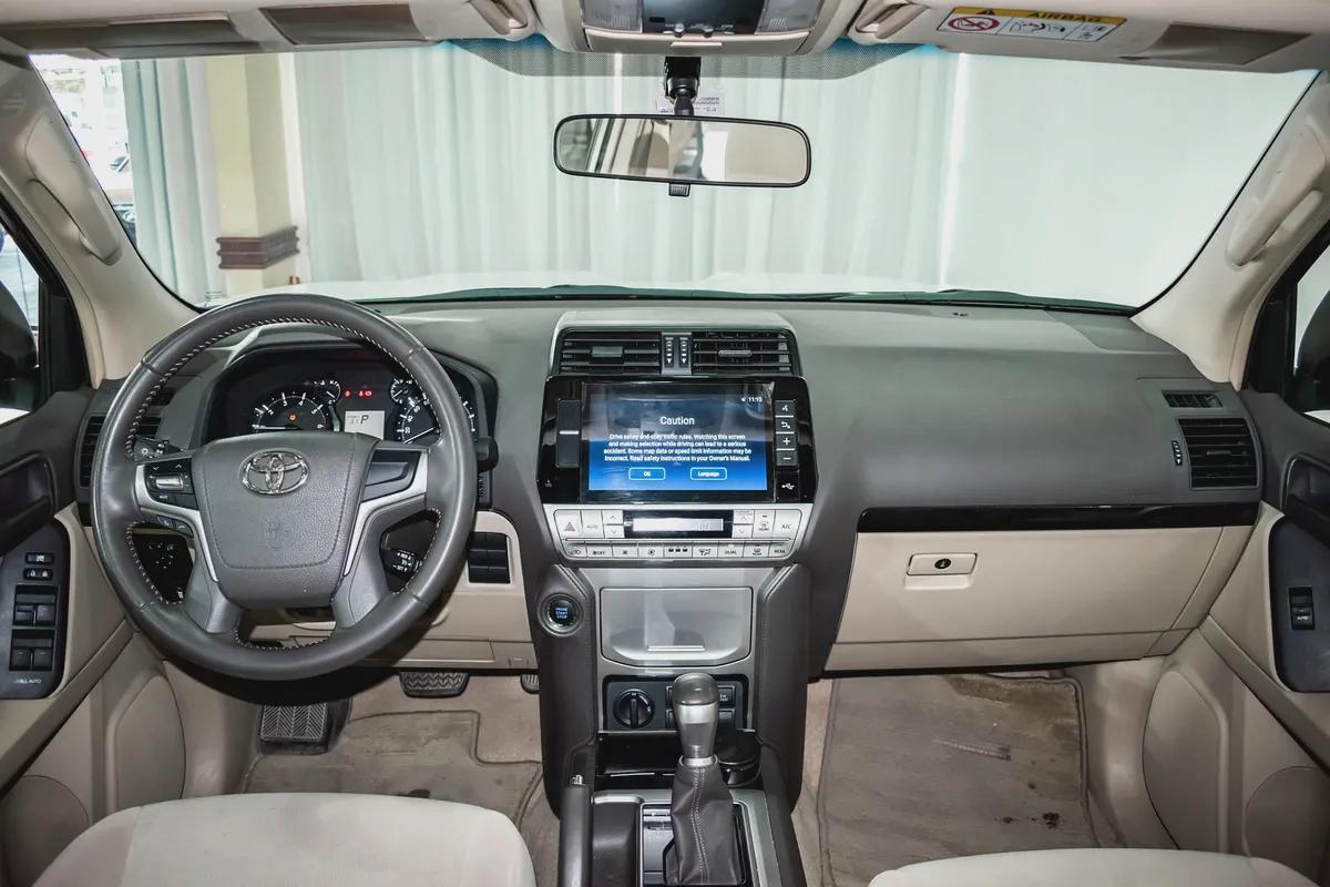 1 YR WARRANTY | 4.0 GXR | AED 1650 PM | GCC-8-8